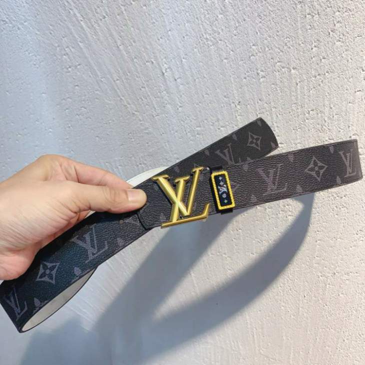 Picture of Louis Vuitton Belts _SKUfw213256665fw
